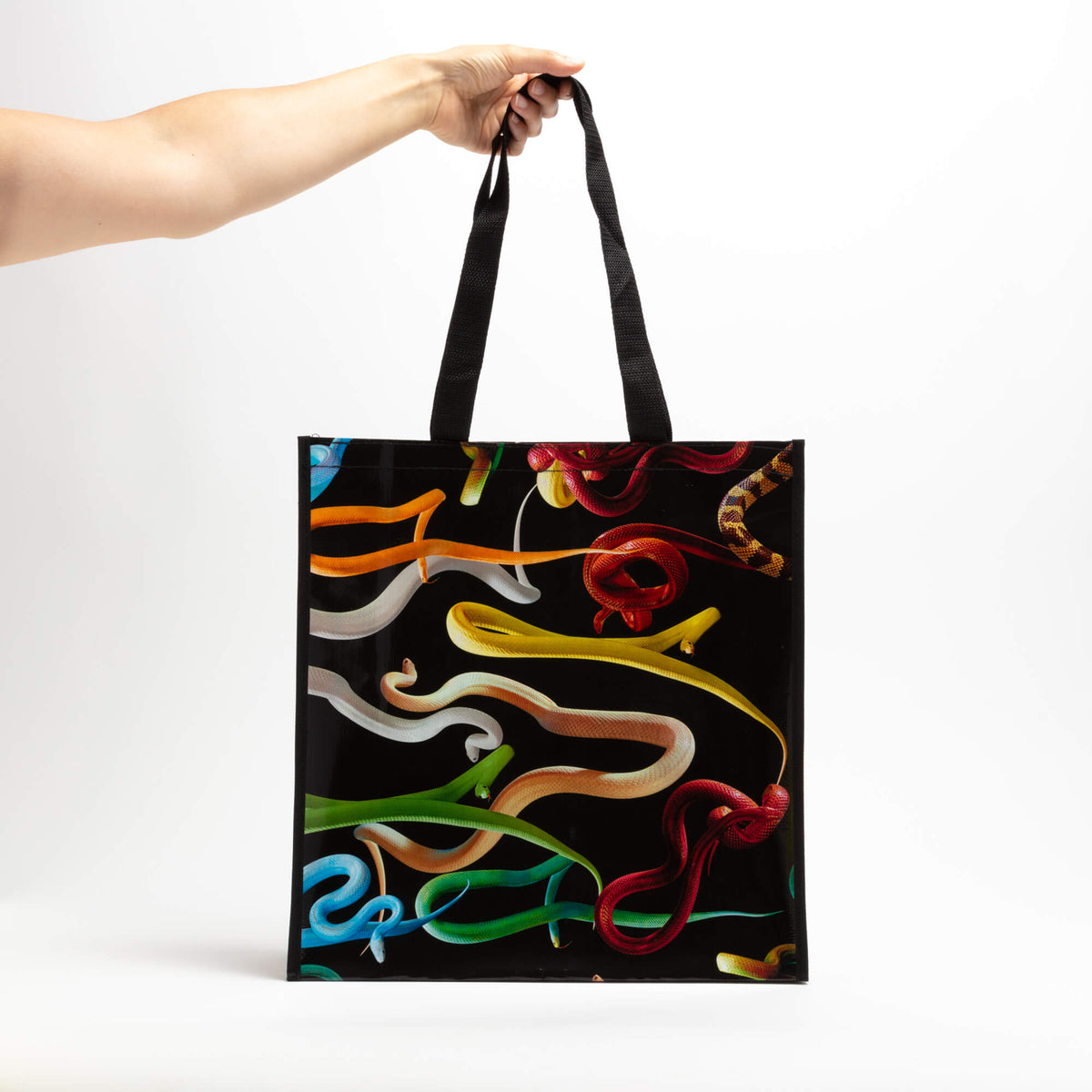Grand cabas Snakes de ToiletPaper - Seletti-vue 1-The Woods Gallery