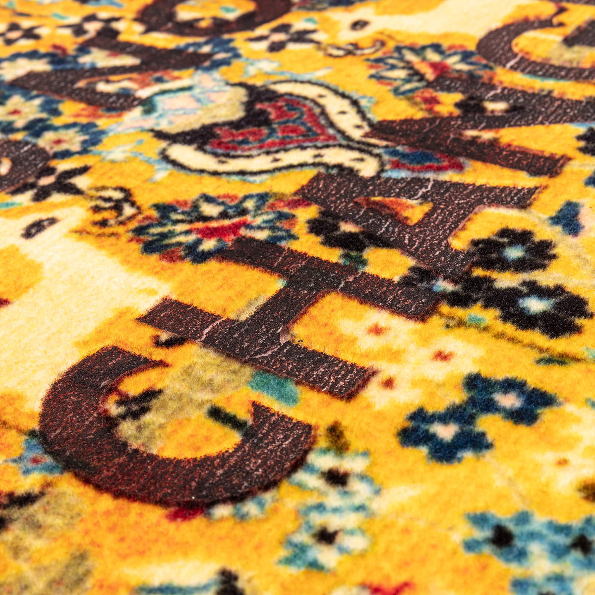 Tapis Burnt Carpet Change 80×120 de Loredana Longo - Seletti-vue 3-The Woods Gallery