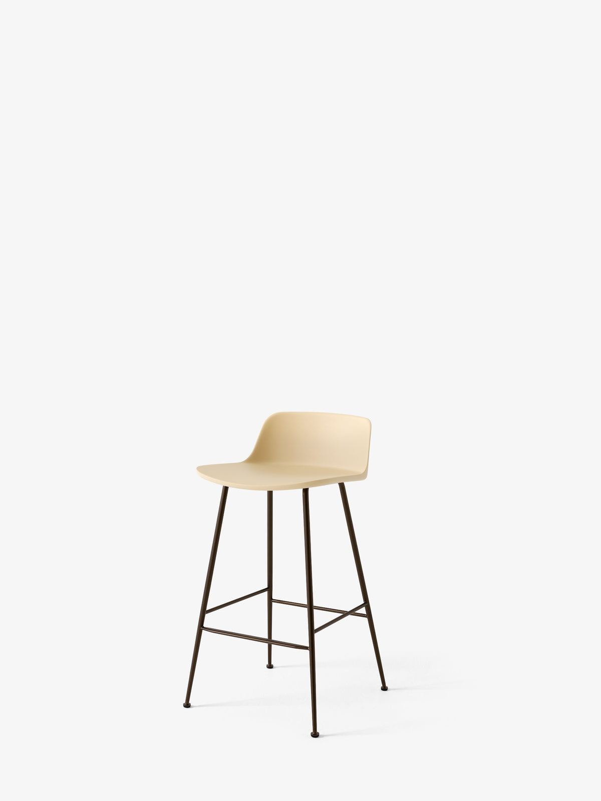Tabouret de comptoir Rely HW81 Beige sable piètement tube bronze - &Tradition