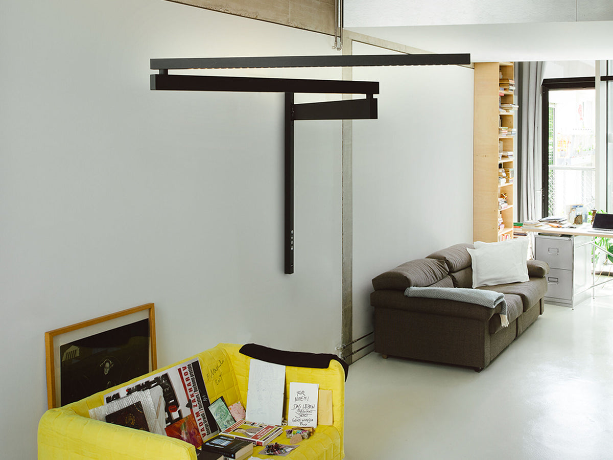 Applique Black Flag de Konstantin Grcic - Flos-Black Flag, blanc chaud 2700 K-The Woods Gallery