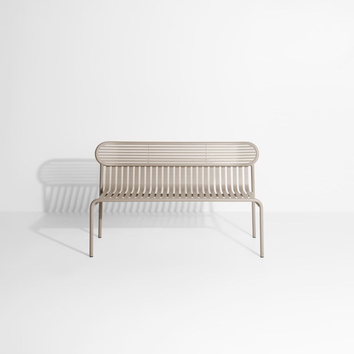 Banc de jardin Week-End de Studio Brichet-Ziegler - Petite Friture-Dune-The Woods Gallery