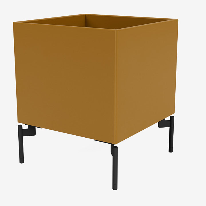 Boite de Rangement Colour Box I – S6161 par Peter J. Lassen - Montana-142 Amber-Pieds h 12.6cm-The Woods Gallery