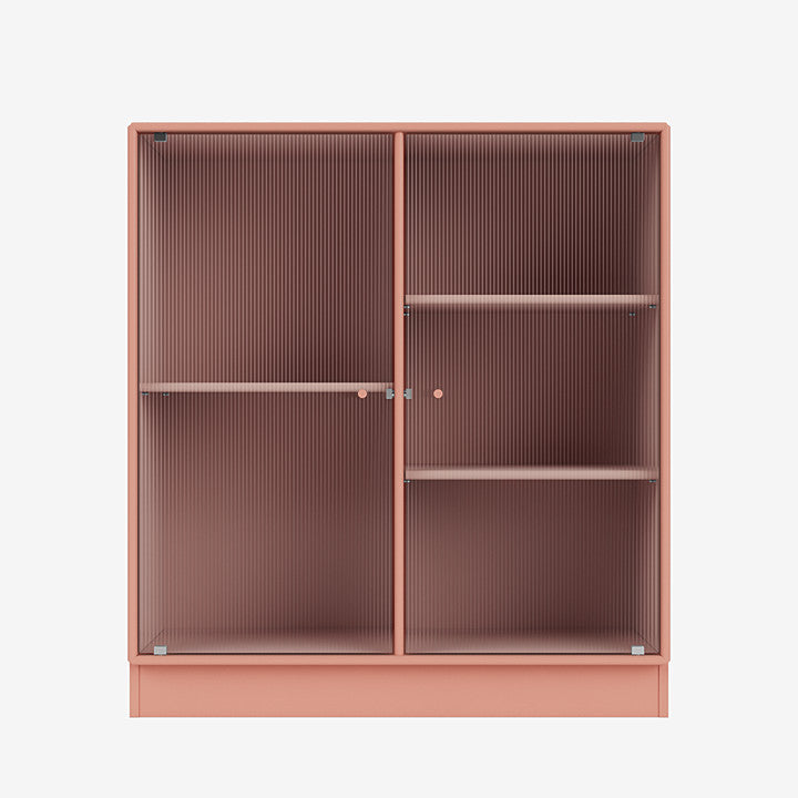 Cabinet Ripple II par Peter J. Lassen - Montana-151 Rhubarb-Plinthe h 7cm-The Woods Gallery
