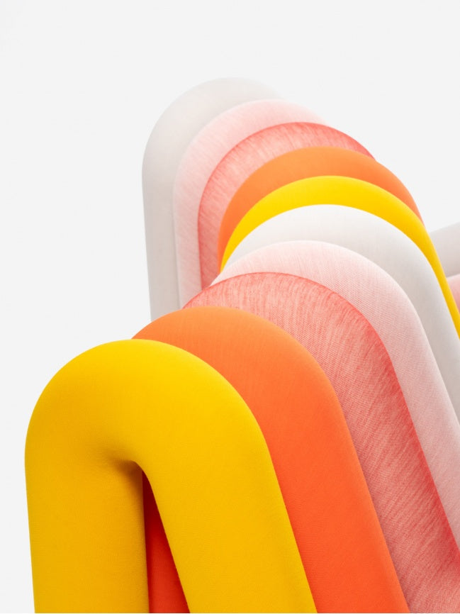 Canapé Extra Bold de Big Game - Moustache-détail des tubes jaune, orange, rose et perle-The Woods Gallery