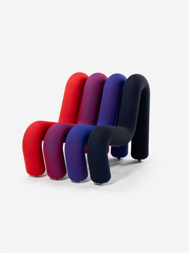 Canapé Extra Bold de Big Game - Moustache-fauteuil en séquence rouge, violet et bleu nuit-The Woods Gallery
