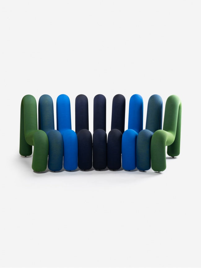 Canapé Extra Bold de Big Game - Moustache-canapé en séquence vert et bleu, vue de face-The Woods Gallery
