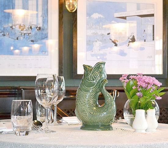 Carafe Gluggle Poisson XL par Thomas Forester & Son - Wade Ceramics-Orange-The Woods Gallery