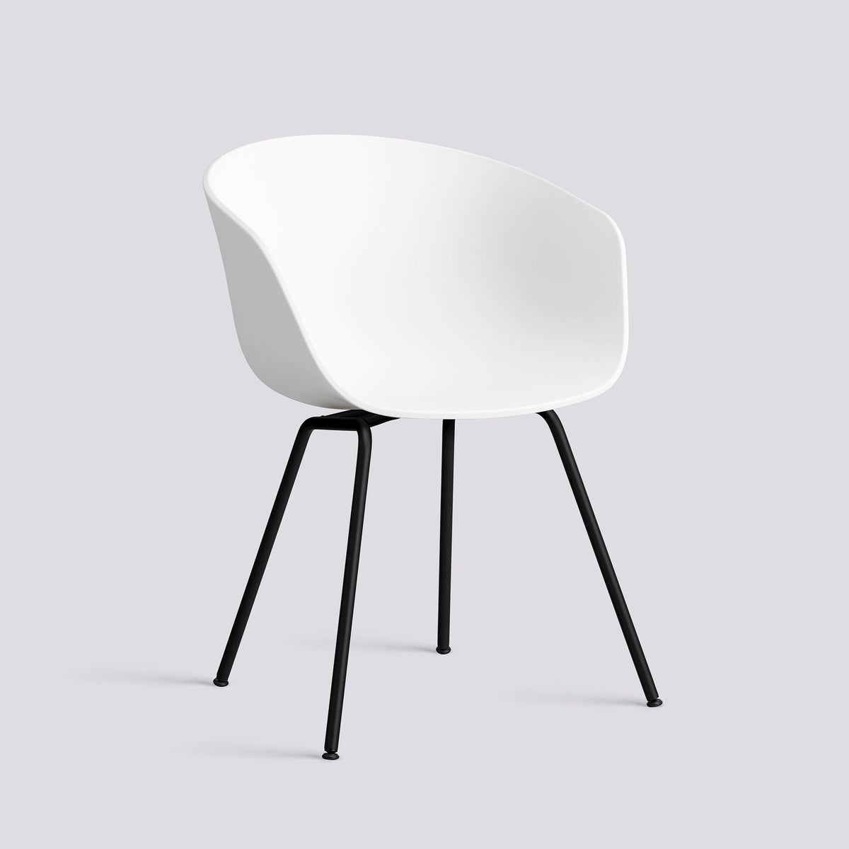 Chaise About A Chair AAC 26 de Hee Welling - Hay-Polypropylène recyclé blanc, acier thermolaqué noir, piètement 4 pieds-The Woods Gallery