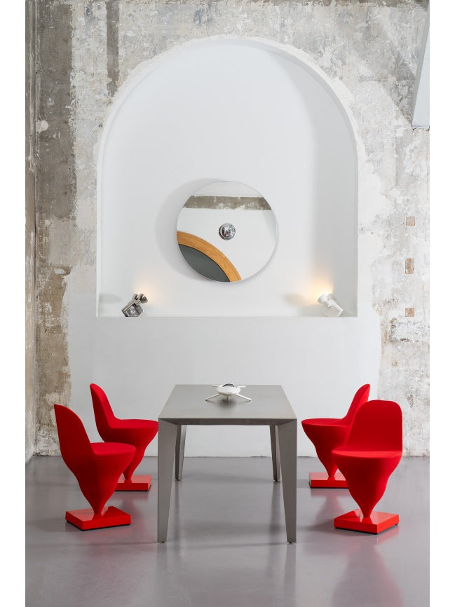 Chaise Gelato Rouge de Jean-Baptiste Fastrez - Moustache-Socle Crème-The Woods Gallery