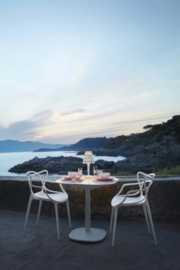 Chaise Masters de Philippe Starck & Eugeni Quitllet - Kartell-Noir-The Woods Gallery