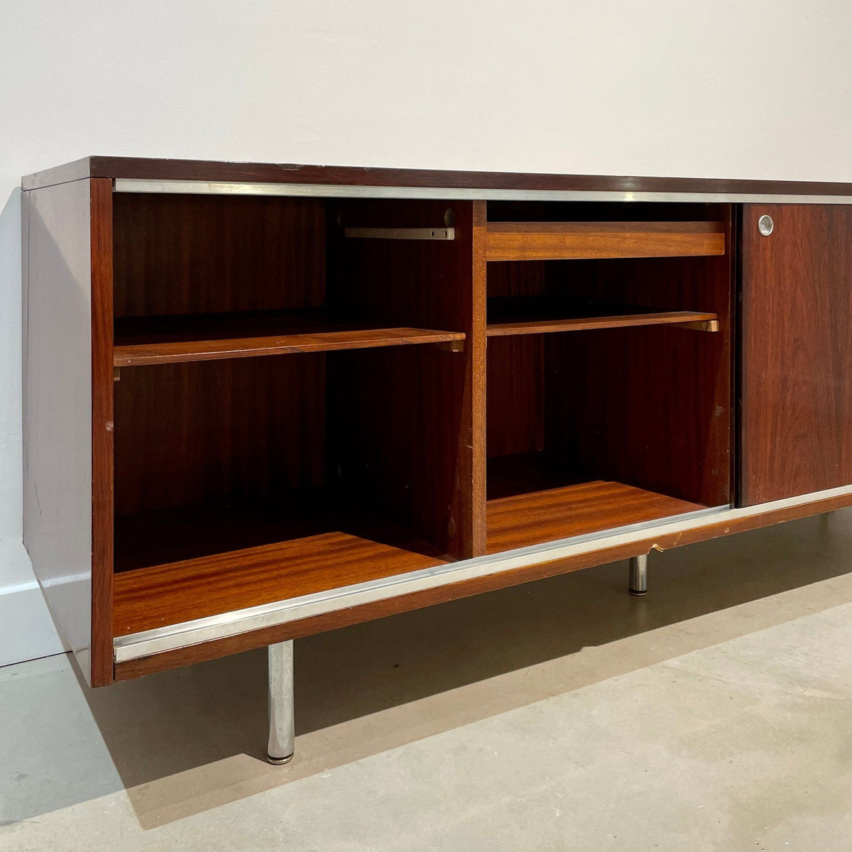 Enfilade de George Nelson en palissandre - Herman Miller - Vintage-The Woods Gallery