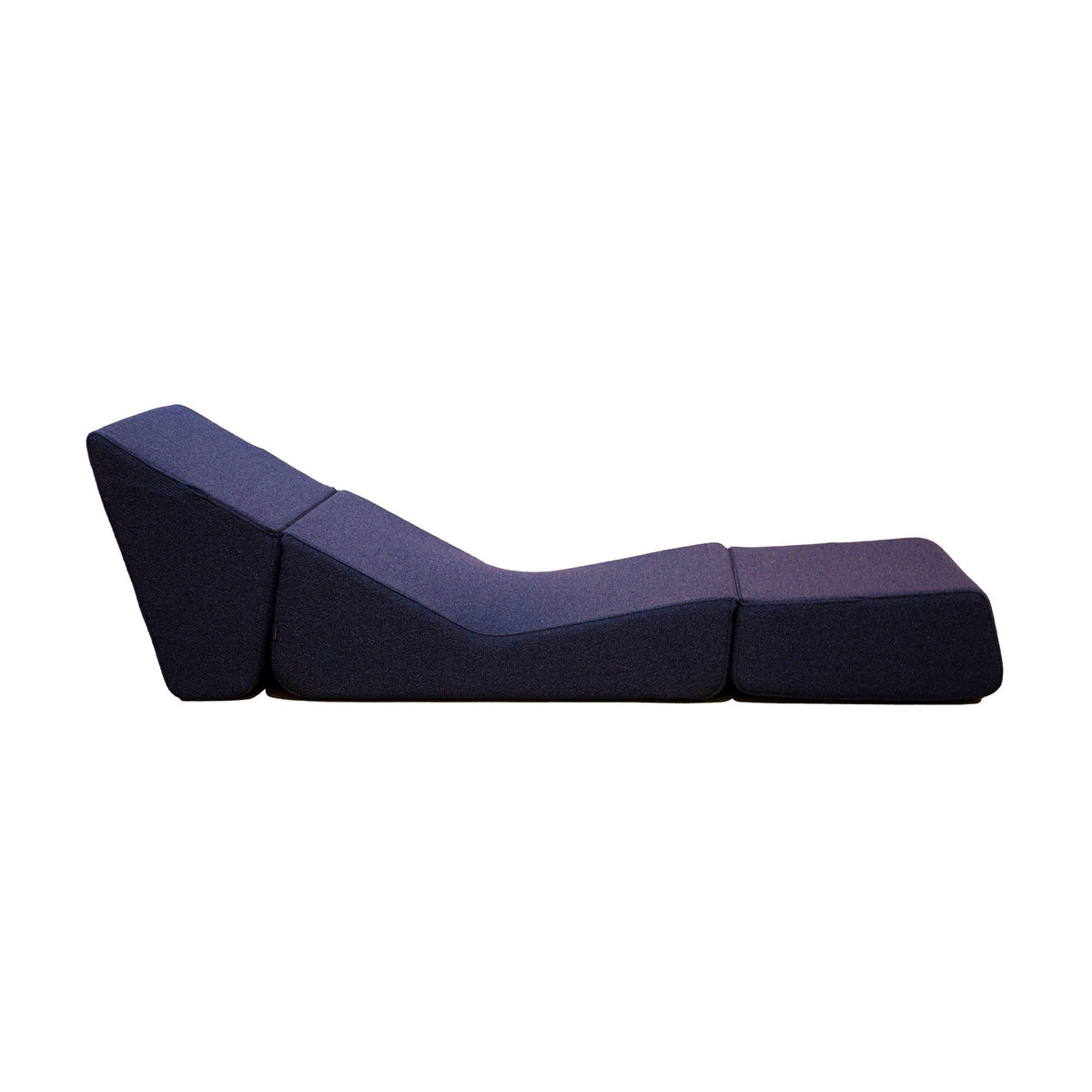 Fauteuil Chauffeuse - lit Galeotta de D’Urbino - Lomazzi - Studio De Pas - Zanotta-Bleu / Rubelli Pervinca 040359-The Woods Gallery