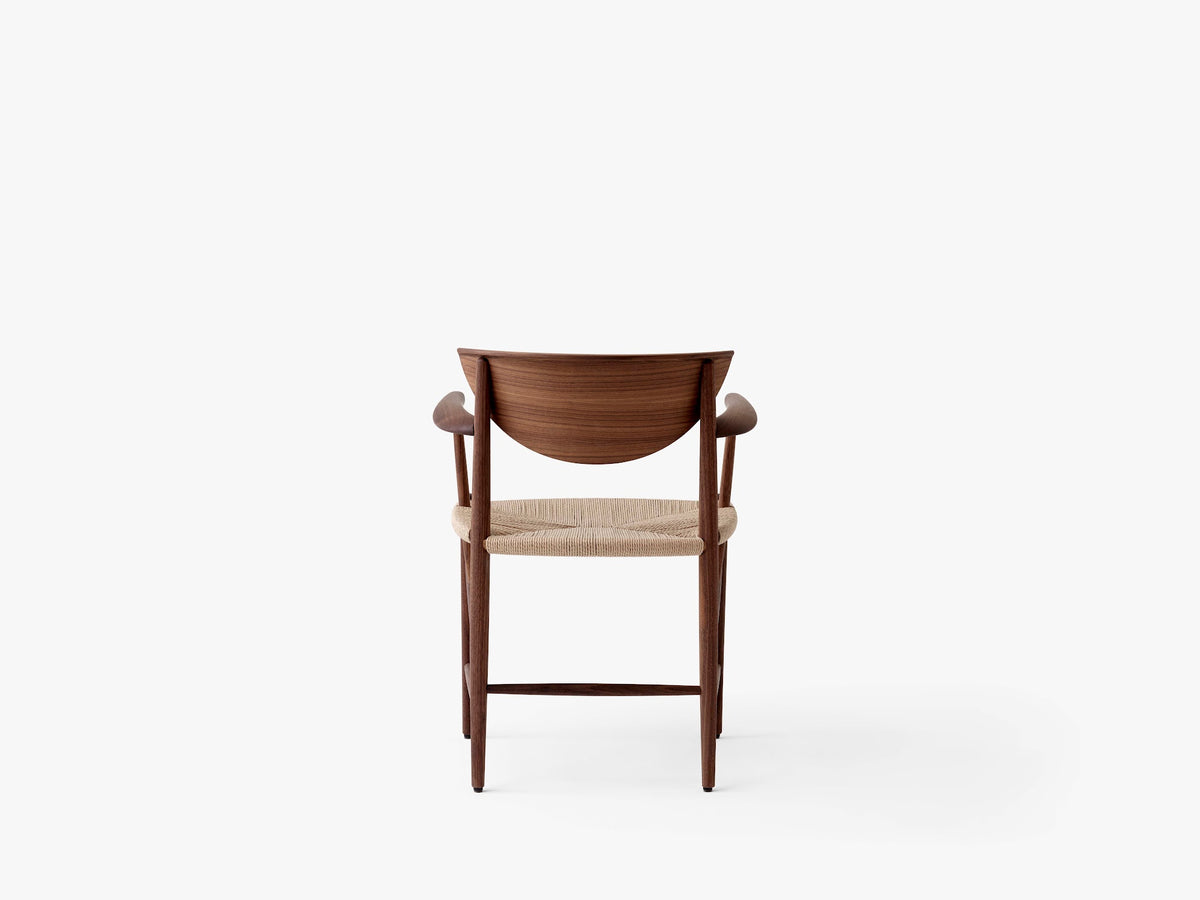 Fauteuil Drawn HM4 de Hvidt & Mølgaard - &Tradition-Chêne huilé-The Woods Gallery