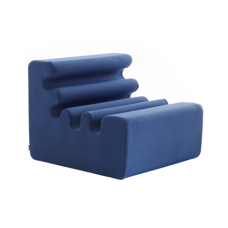 Fauteuil Karelia de Liisi Beckmann - Zanotta-Bleu-The Woods Gallery