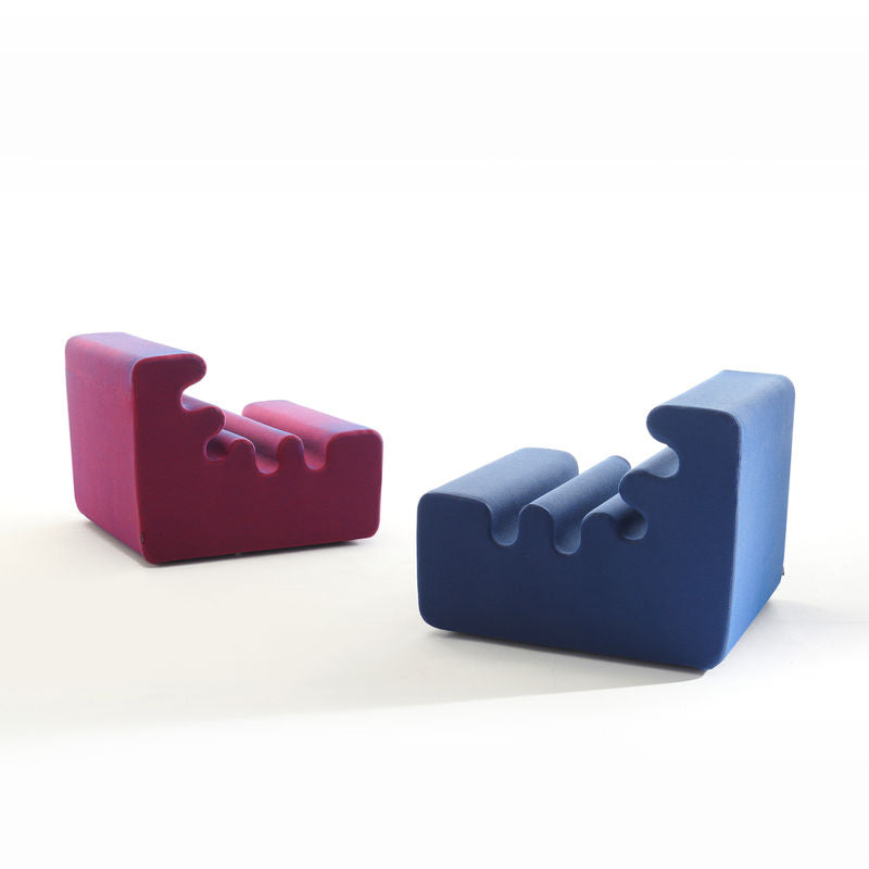 Fauteuil Karelia de Liisi Beckmann - Zanotta-Violet-The Woods Gallery