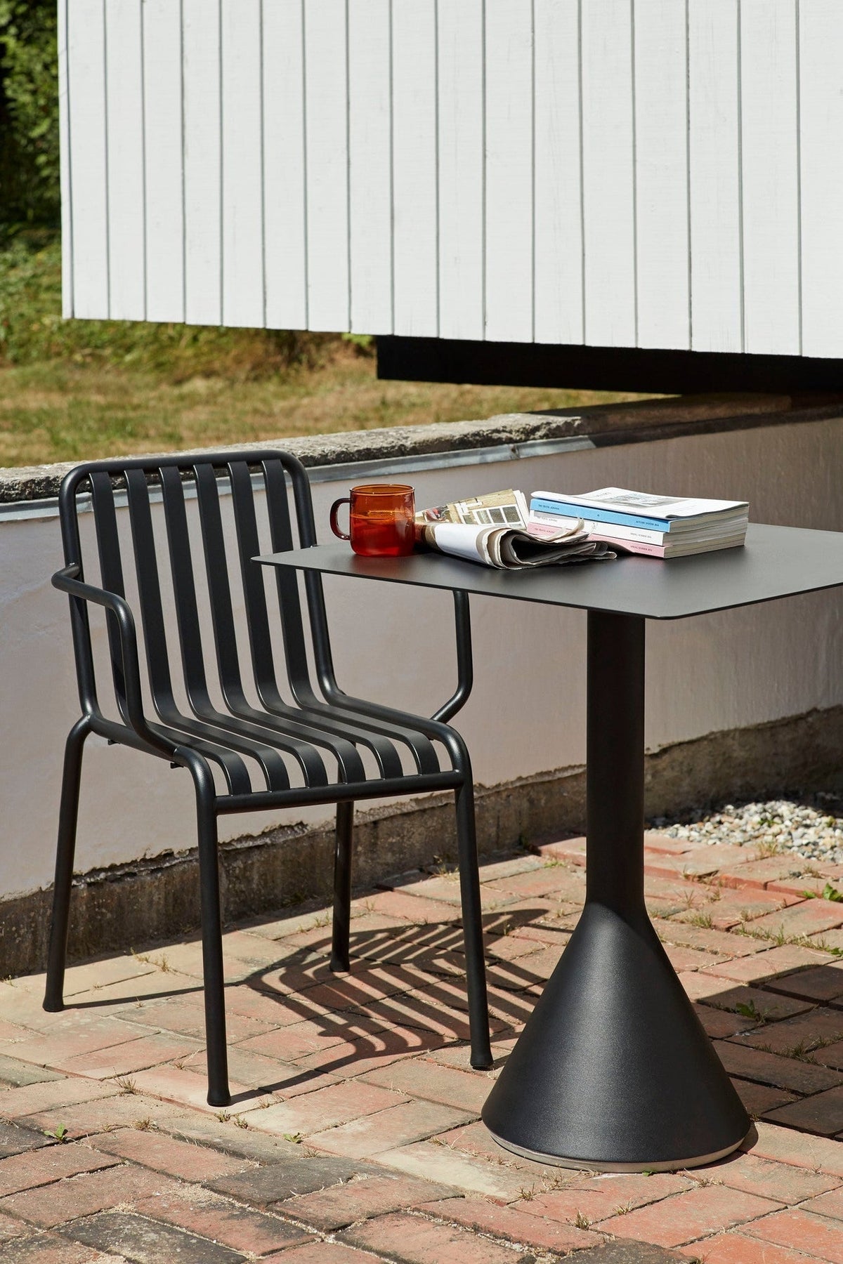 Fauteuil Palissade - Hay-en situation 3-The Woods Gallery