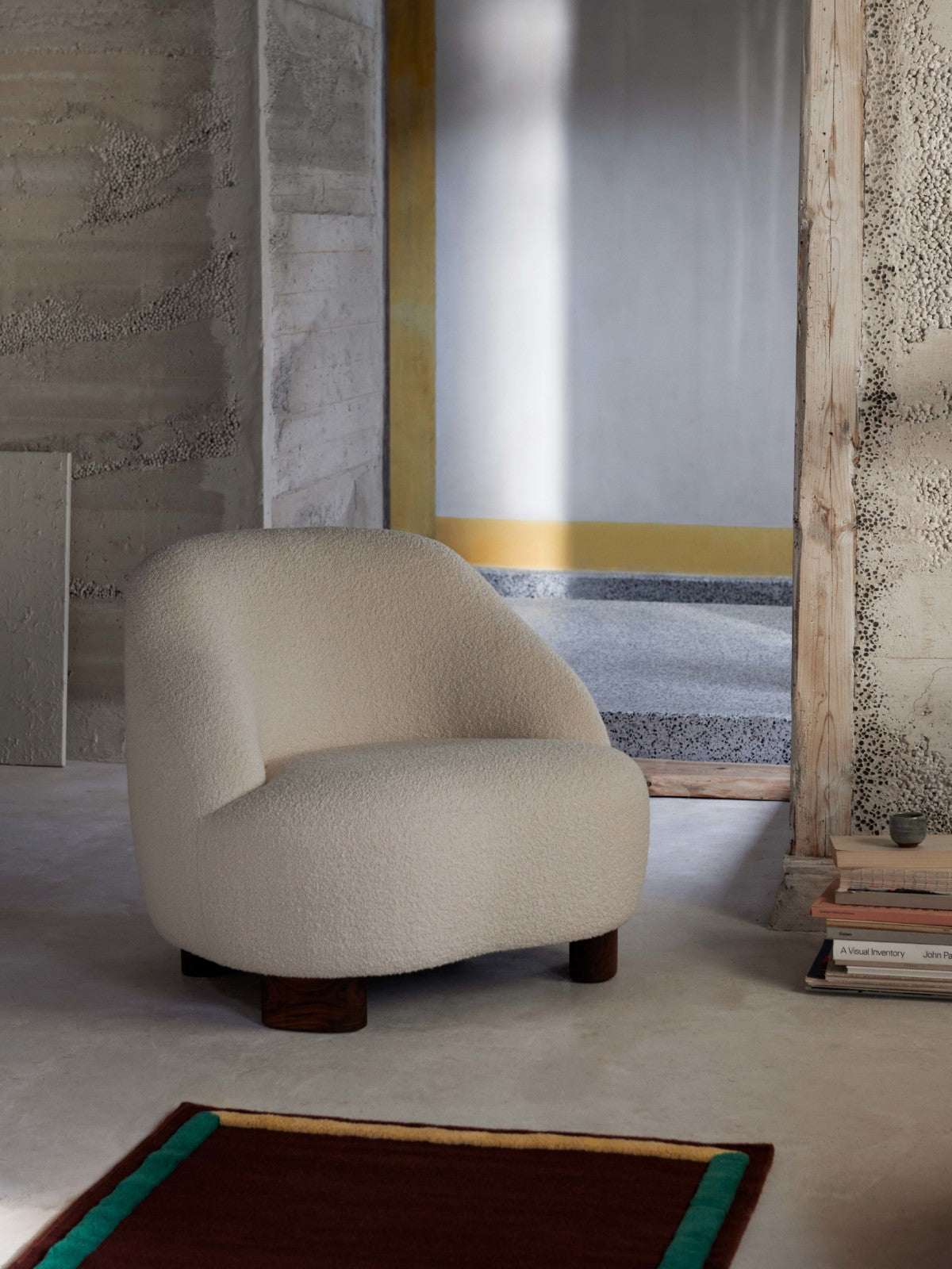 Fauteuil Rembourré Margas LC1 de Louise Liljencrantz - &Tradition-The Woods Gallery