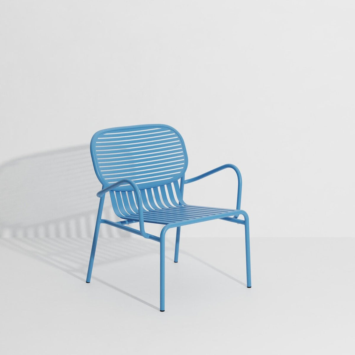 Fauteuil de jardin Week-End de Studio Brichet-Ziegler - Petite Friture-Bleu Ciel-The Woods Gallery