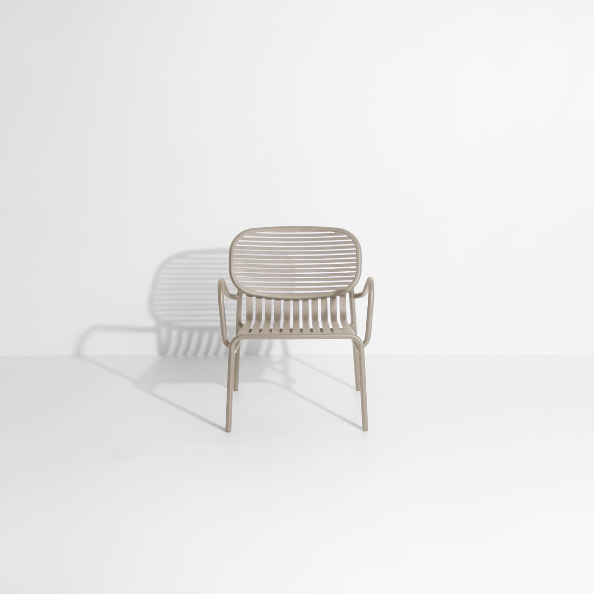 Fauteuil de jardin Week-End de Studio Brichet-Ziegler - Petite Friture-Dune-The Woods Gallery