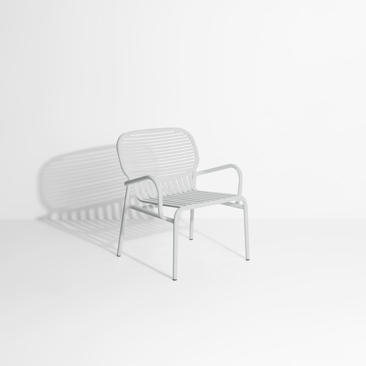 Fauteuil de jardin Week-End de Studio Brichet-Ziegler - Petite Friture-Gris perle-The Woods Gallery