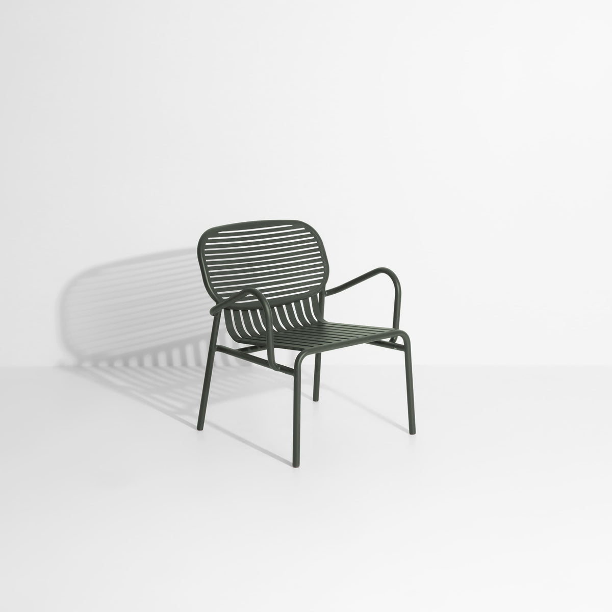 Fauteuil de jardin Week-End de Studio Brichet-Ziegler - Petite Friture-Vert bouteille-The Woods Gallery