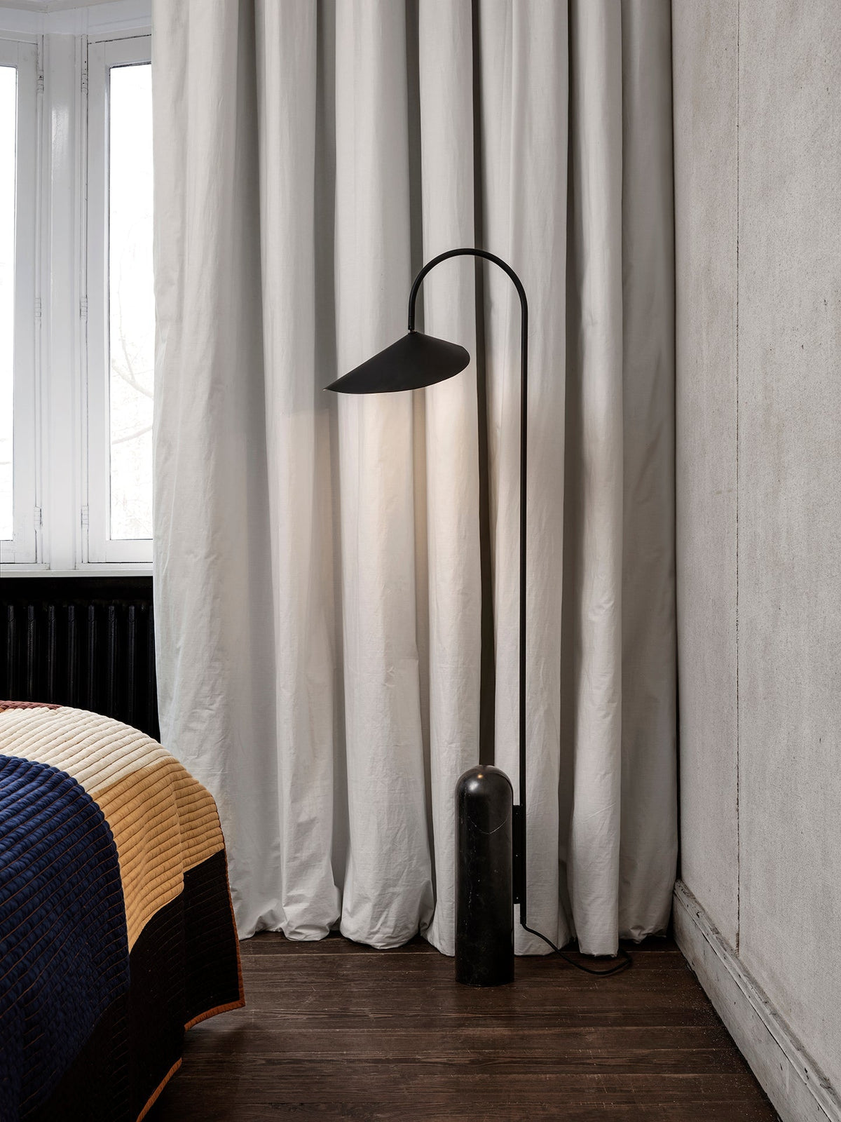 Lampadaire Arum - Ferm Living-Cachemire-The Woods Gallery