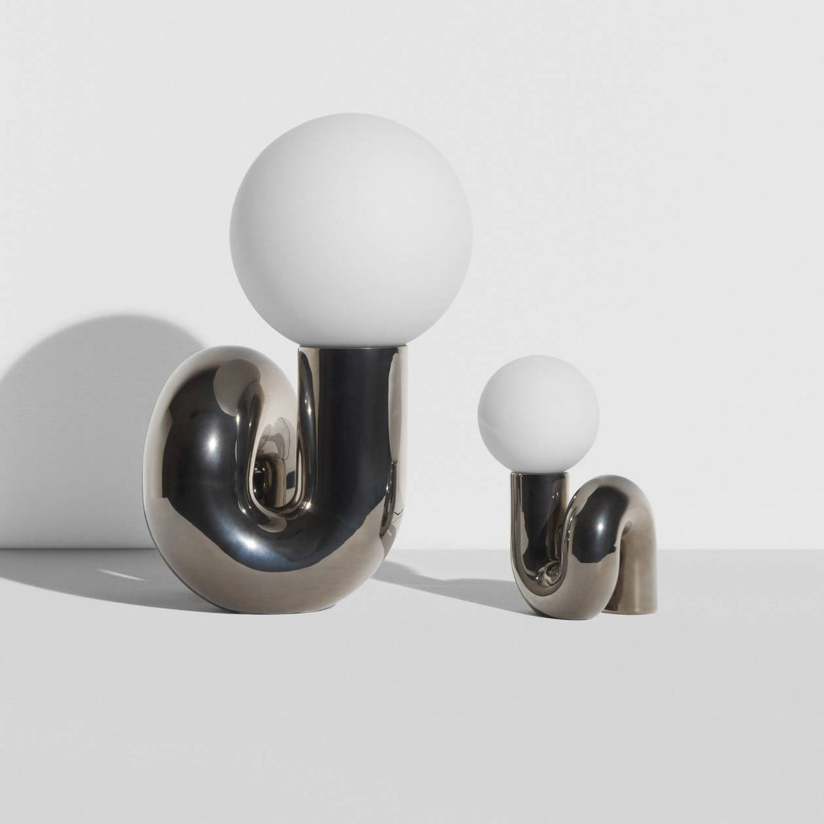 Lampe Neotenic S - Petite Friture-Platine-The Woods Gallery