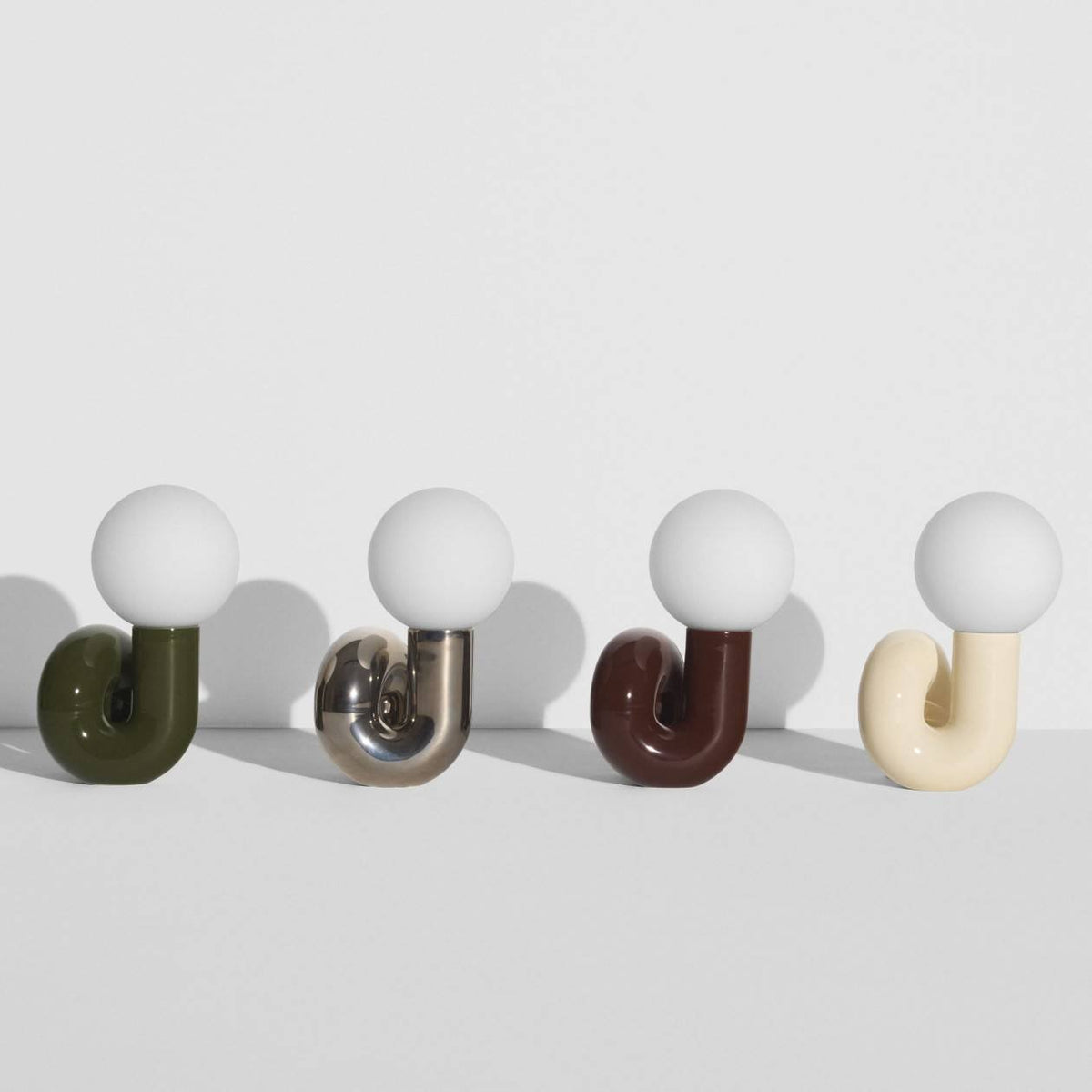 Lampe Neotenic S - Petite Friture-Platine-The Woods Gallery