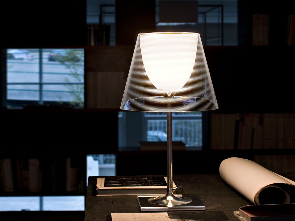 Lampe à poser KTribe T2 de Philippe Starck - Flos-Transparent-Sans ampoule-The Woods Gallery