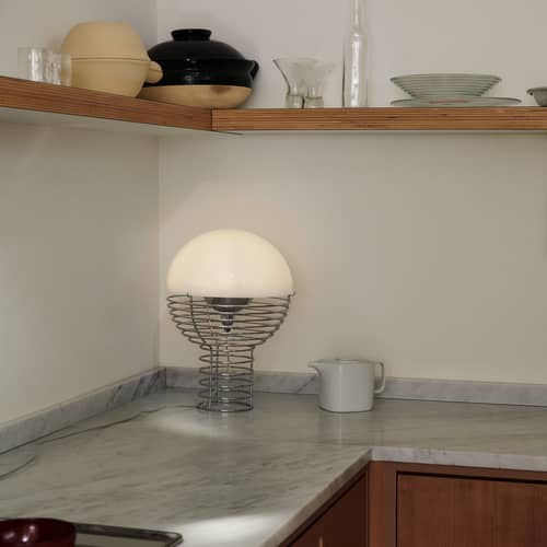 Lampe de table Wire Ø 30 cm de Verner Panton - Verpan-Blanc-The Woods Gallery