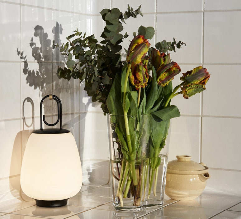 Lampe nomade Lucca SC51 par Space Copenhagen- &Tradition-Noir-The Woods Gallery