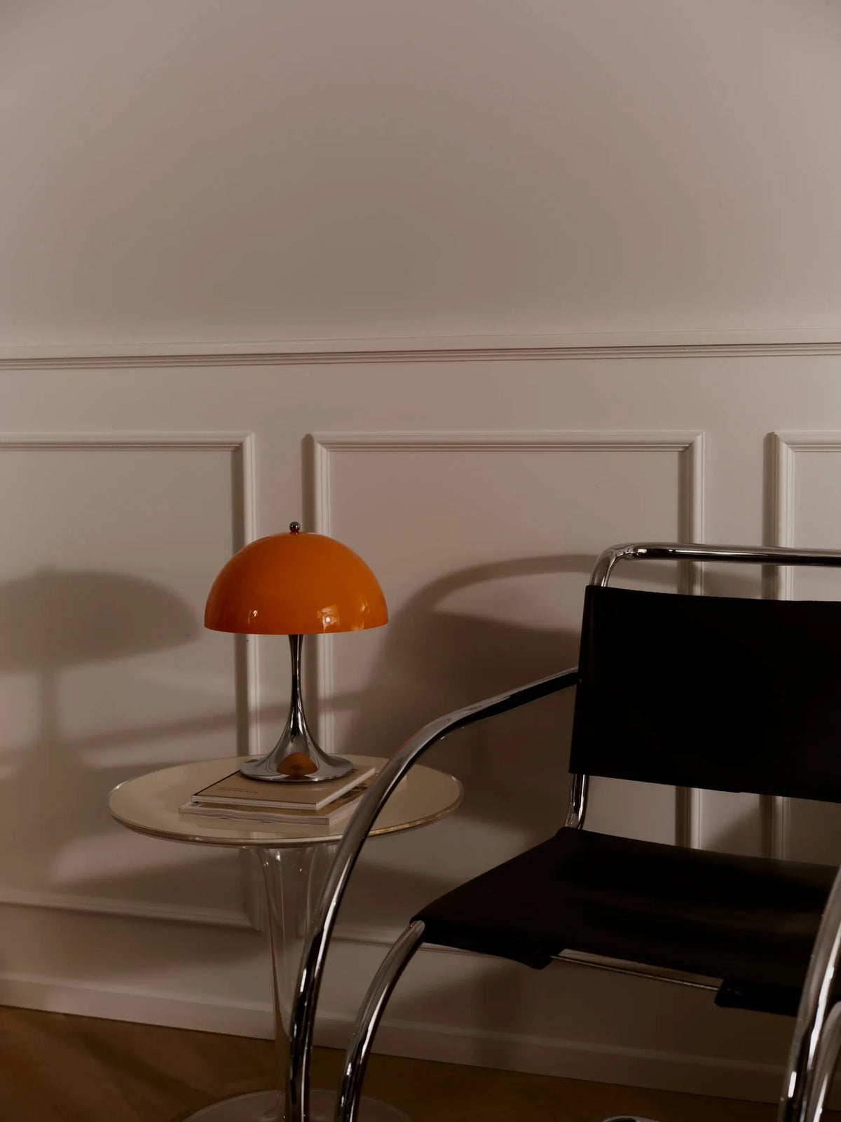 Lampe portable Panthella 250 The Originals de Verner Panton - Louis Poulsen-Vert-The Woods Gallery