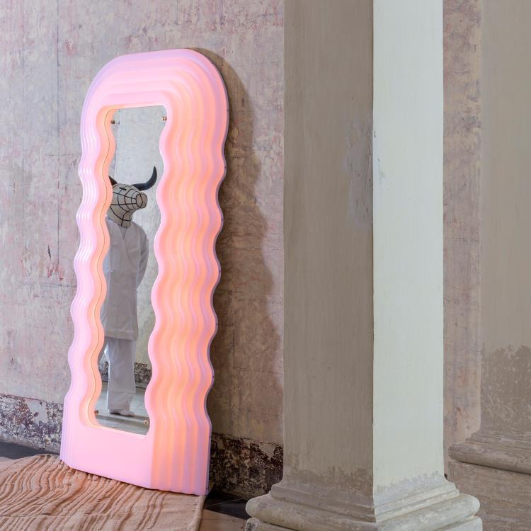 Miroir Ultrafragola de Ettore Sottsass - Poltronova-The Woods Gallery