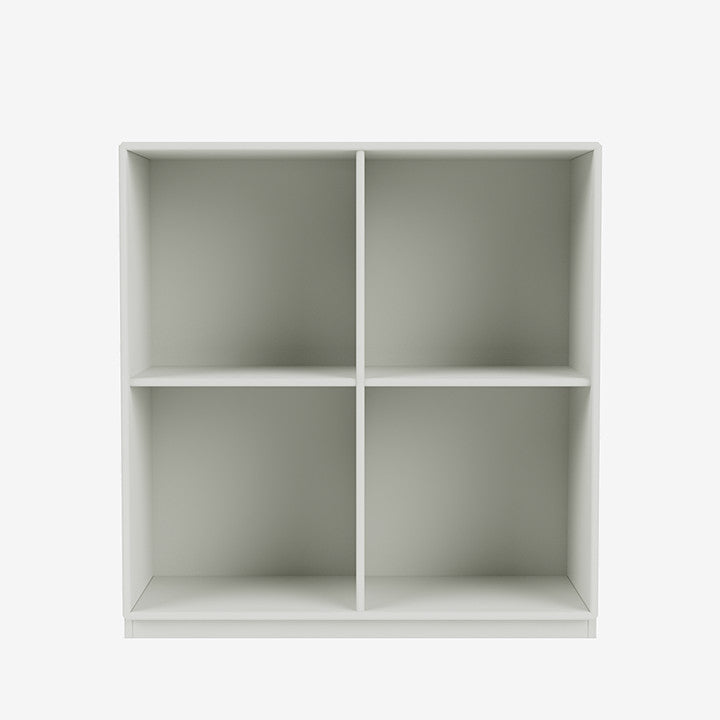 Module de Rangement Show par Peter J. Lassen - Montana-09 Nordic-Plinthe h 3cm-The Woods Gallery