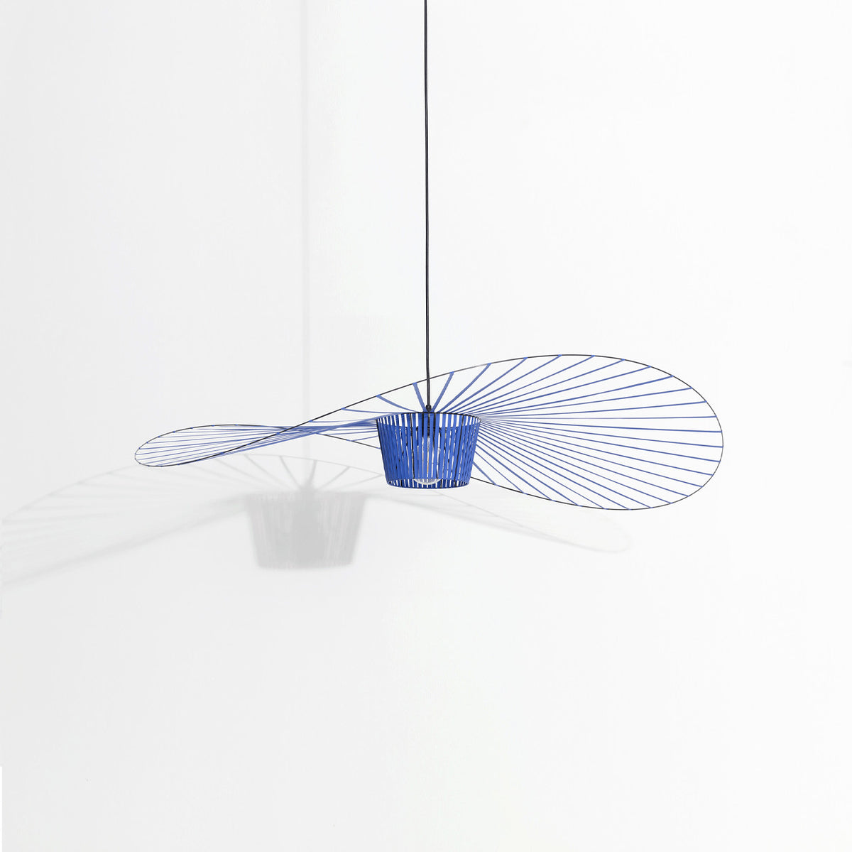 Moyenne Suspension Vertigo Ø140 cm de Constance Guisset - Petite Friture-Cobalt-The Woods Gallery