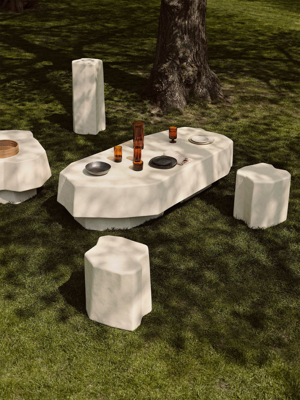 Piédestal ivoire Staffa - Ferm Living-The Woods Gallery