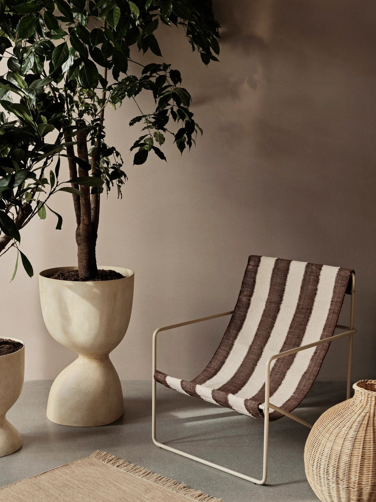 Pot de Fleurs Evoke - Ferm Living-H 70-The Woods Gallery