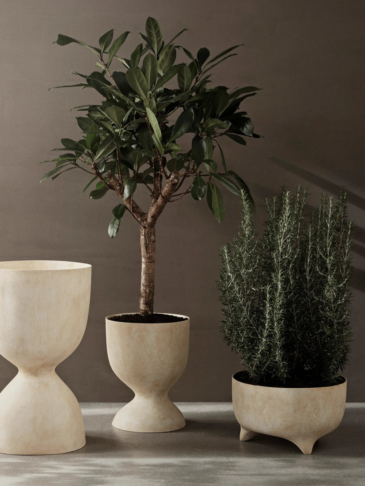 Pot de Fleurs Evoke - Ferm Living-H 70-The Woods Gallery