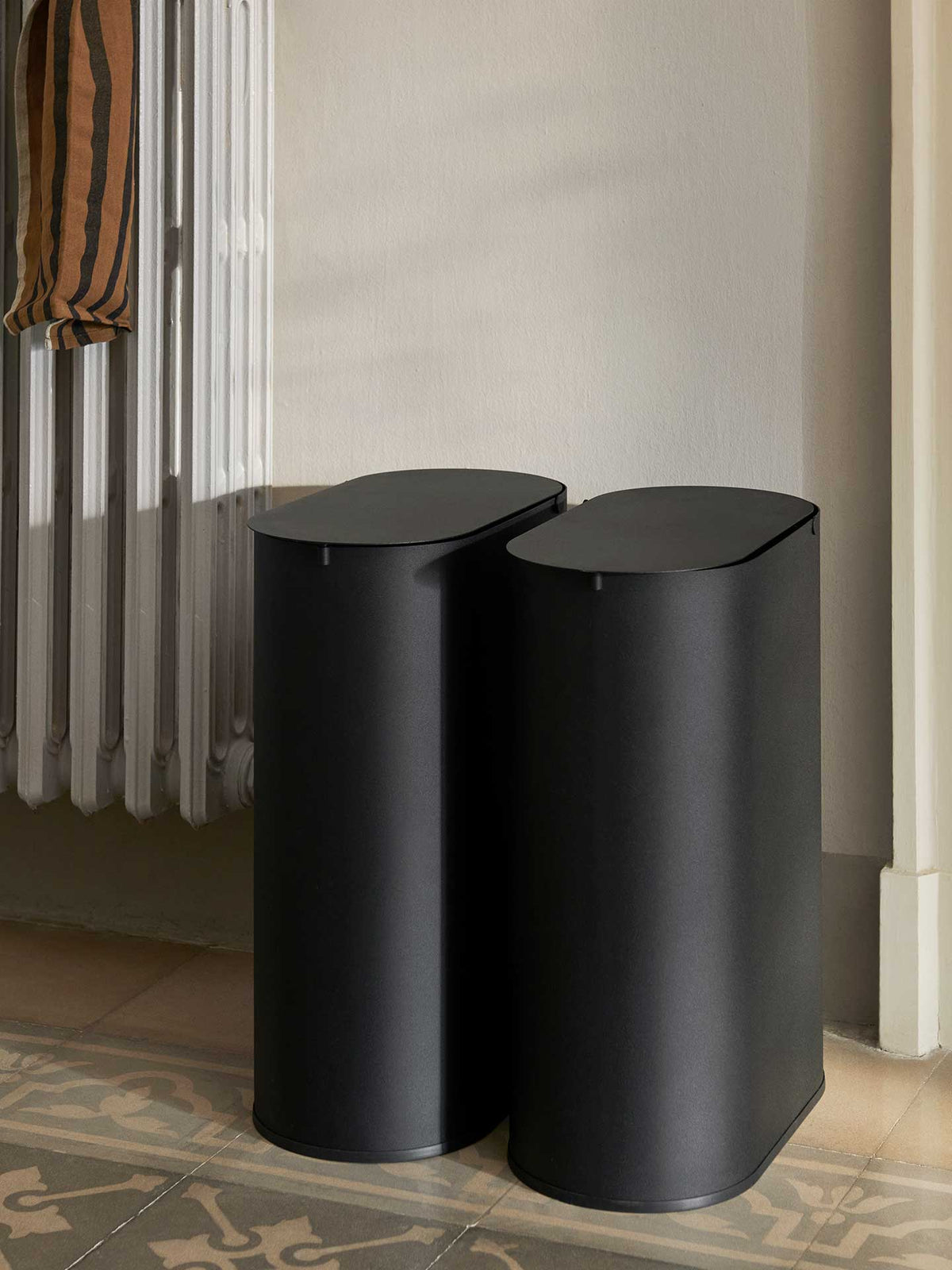 Poubelle Enkel - Ferm Living-Noir-The Woods Gallery