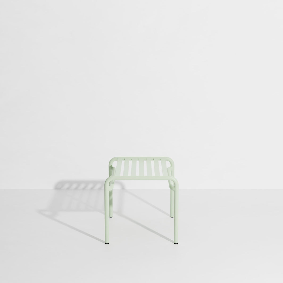 Repose-pieds Week-End de Studio Brichet-Ziegler - Petite Friture-Vert pastel-The Woods Gallery