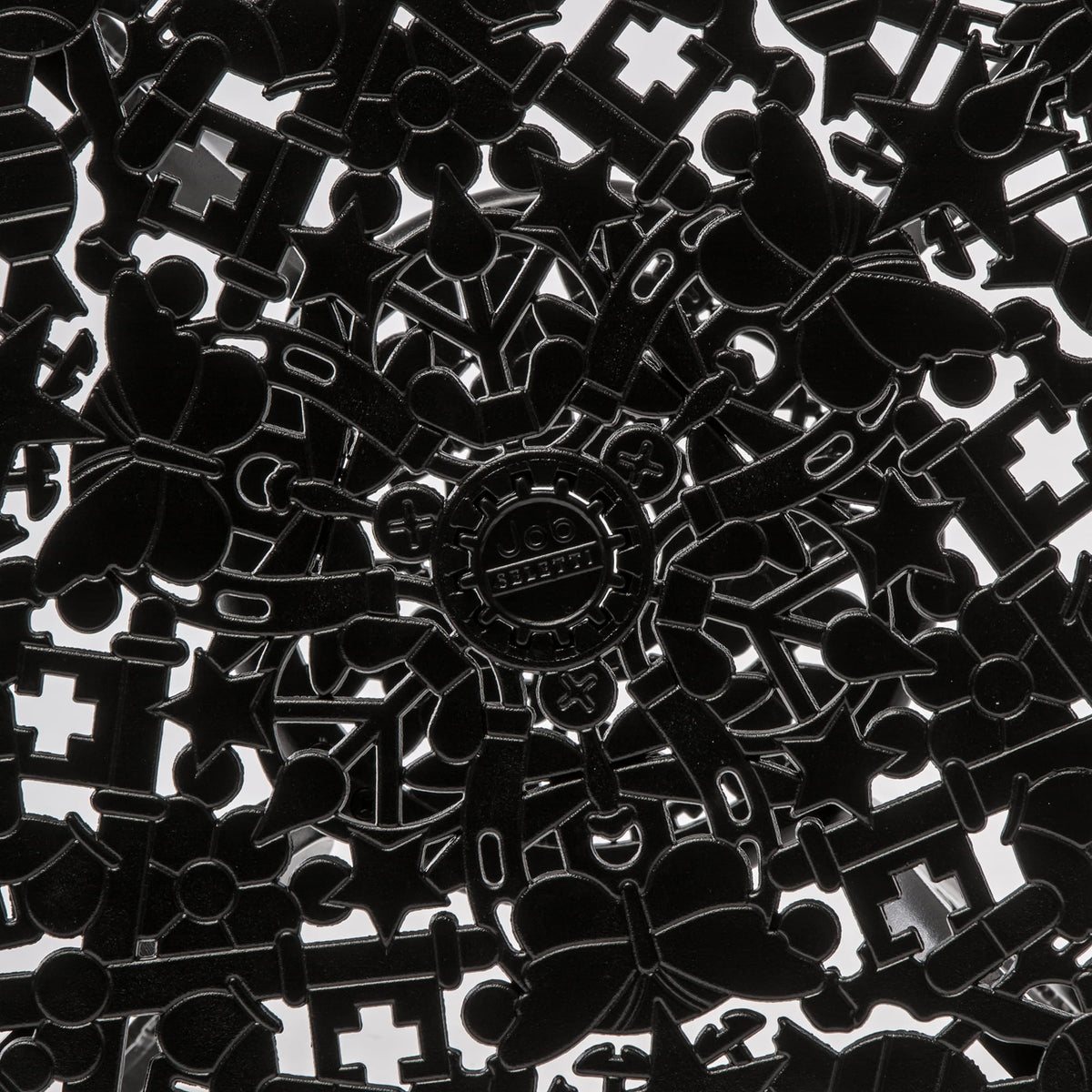 Table ronde Industry Collection de Studio Job - Seletti-Noir-The Woods Gallery