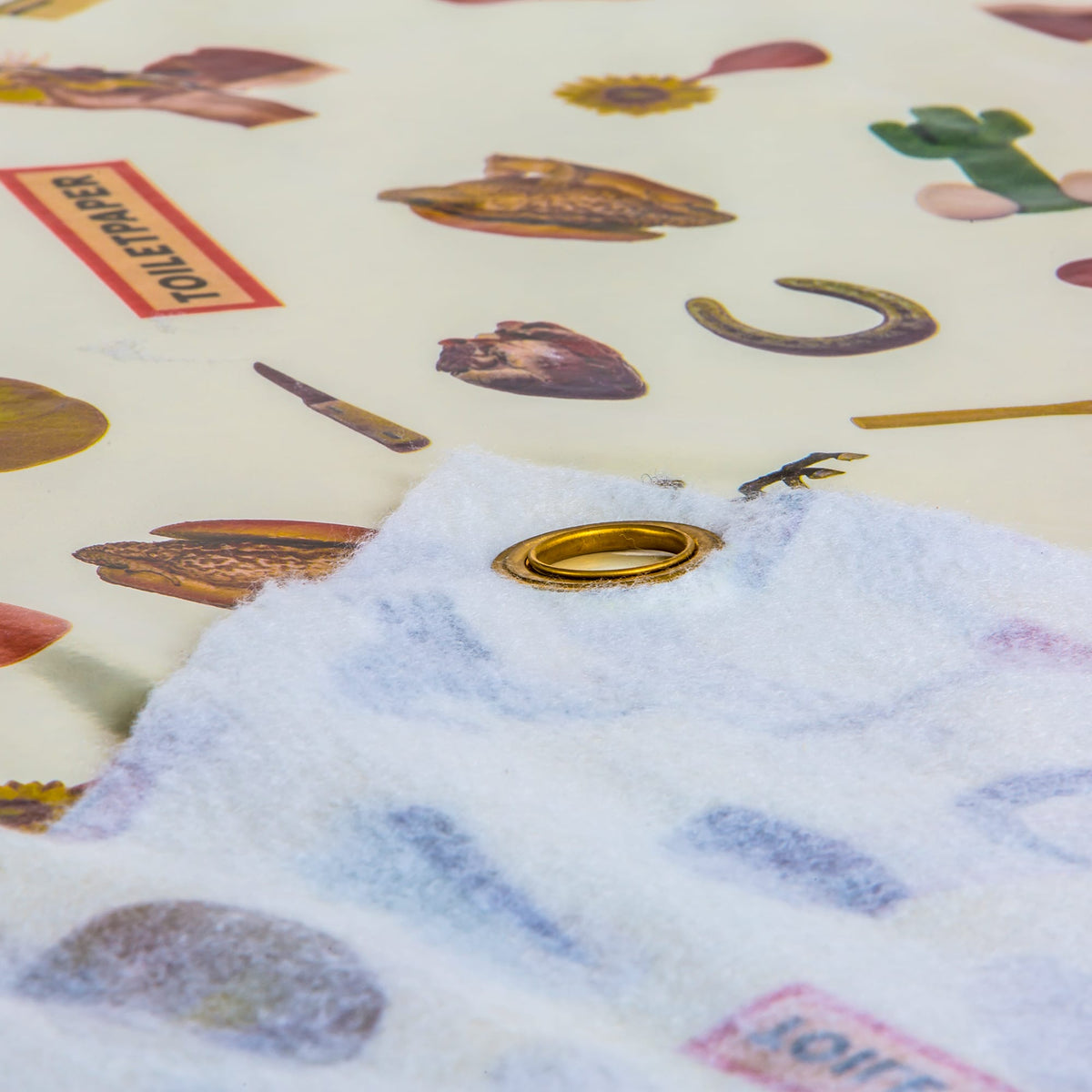Nappe Pattern Mix de ToiletPaper - Seletti-vue 8-The Woods Gallery