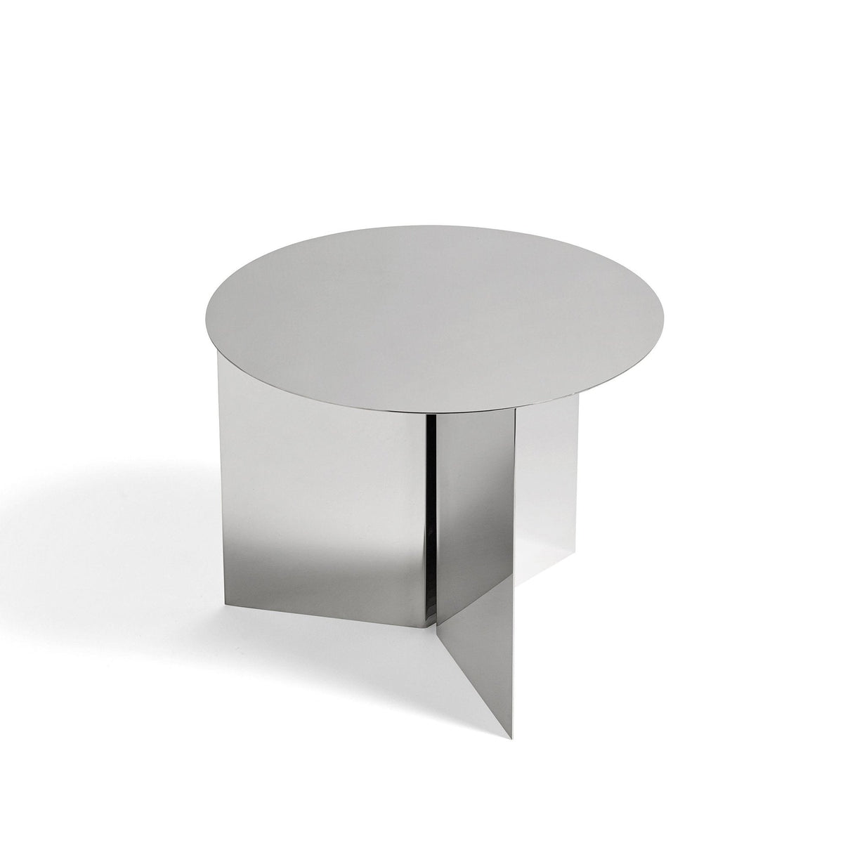 Table Slit Round Ø 45 - Hay-vue de trois quarts sur fond blanc-The Woods Gallery
