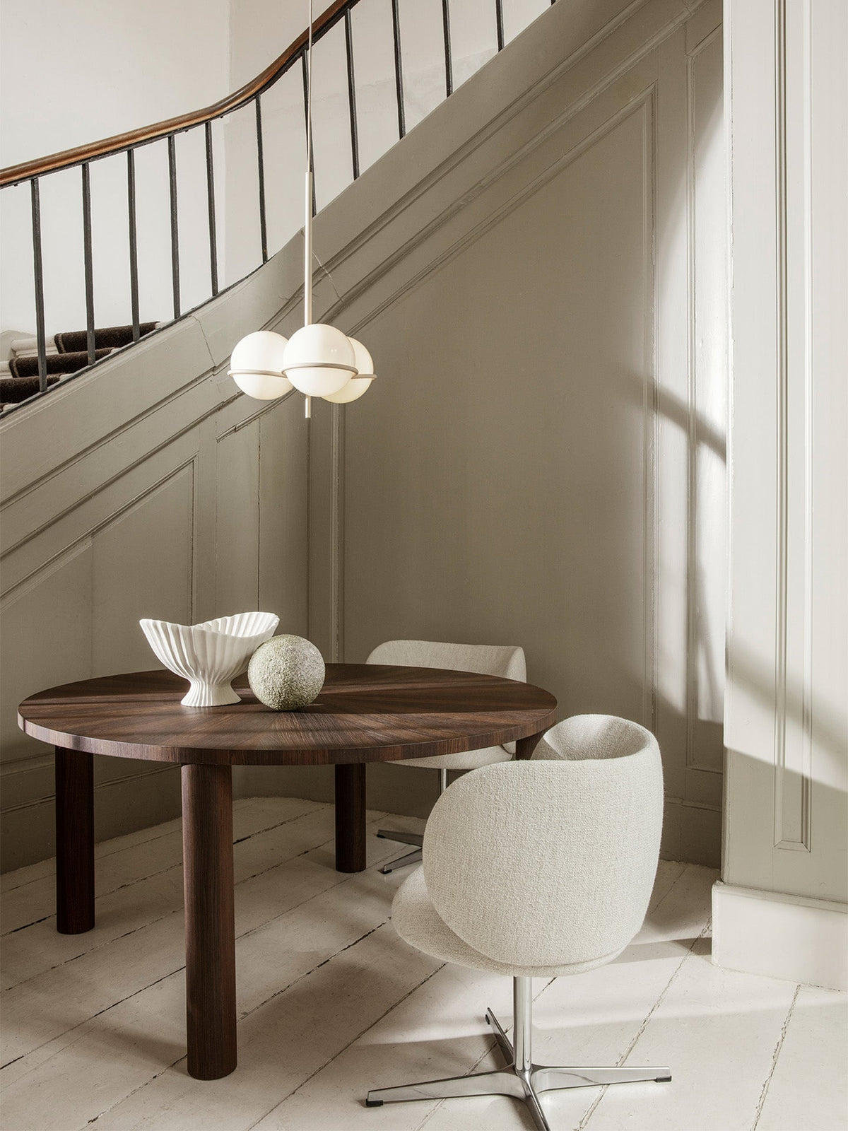 Table à manger Ø 150 Post Star de Trine Andersen - Ferm Living-The Woods Gallery
