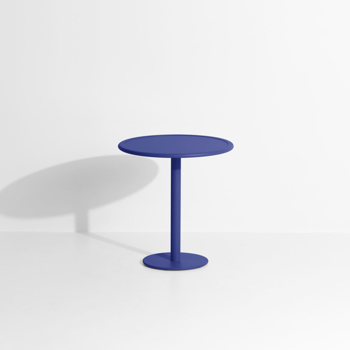 Table bistrot ronde Week-End Ø 70 de Studio Brichet-Ziegler - Petite Friture-Bleu-The Woods Gallery