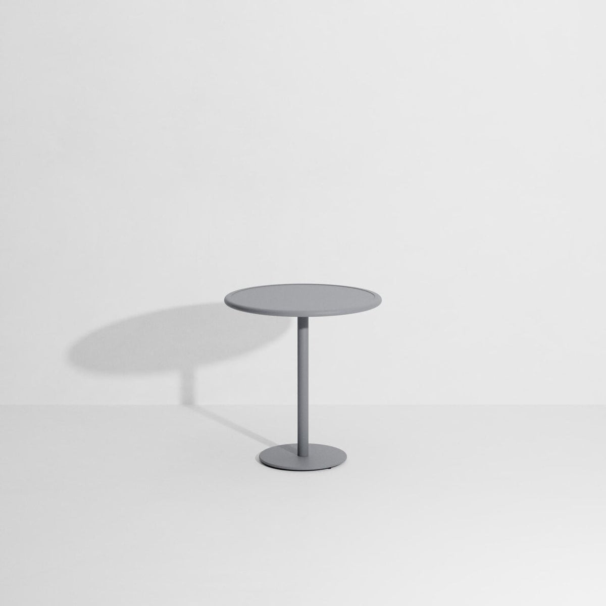 Table bistrot ronde Week-End Ø 70 de Studio Brichet-Ziegler - Petite Friture-Gris pierre-The Woods Gallery