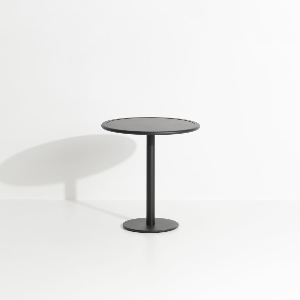 Table bistrot ronde Week-End Ø 70 de Studio Brichet-Ziegler - Petite Friture-Noir-The Woods Gallery