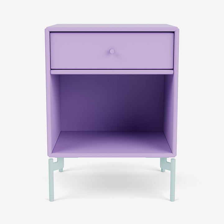 Table de chevet Dream par Peter J. Lassen - Montana-164 Iris-Pieds h 12.6cm-The Woods Gallery
