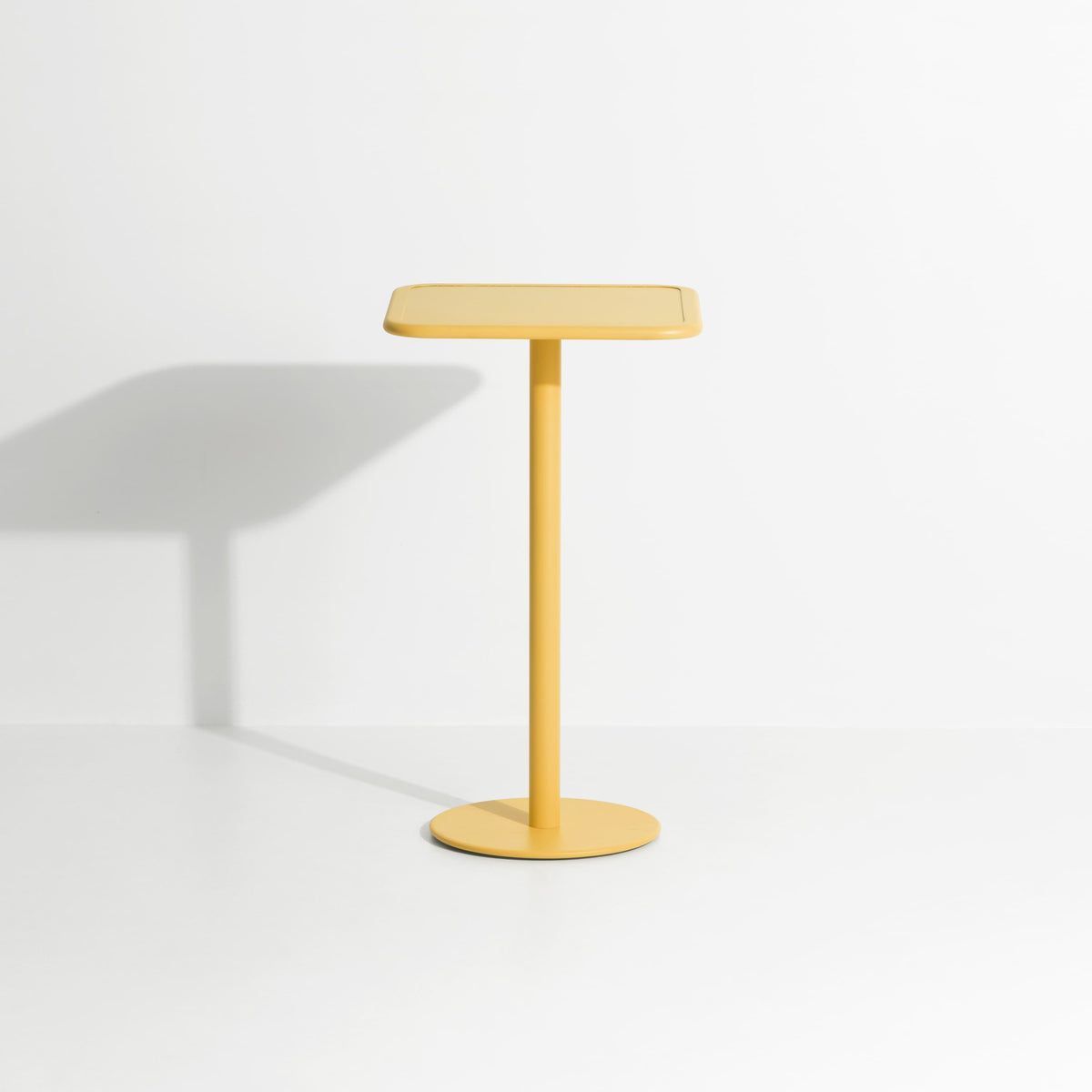 Table haute carrée Week-End 60 × 60 de Studio Brichet-Ziegler - Petite Friture-Safran-The Woods Gallery