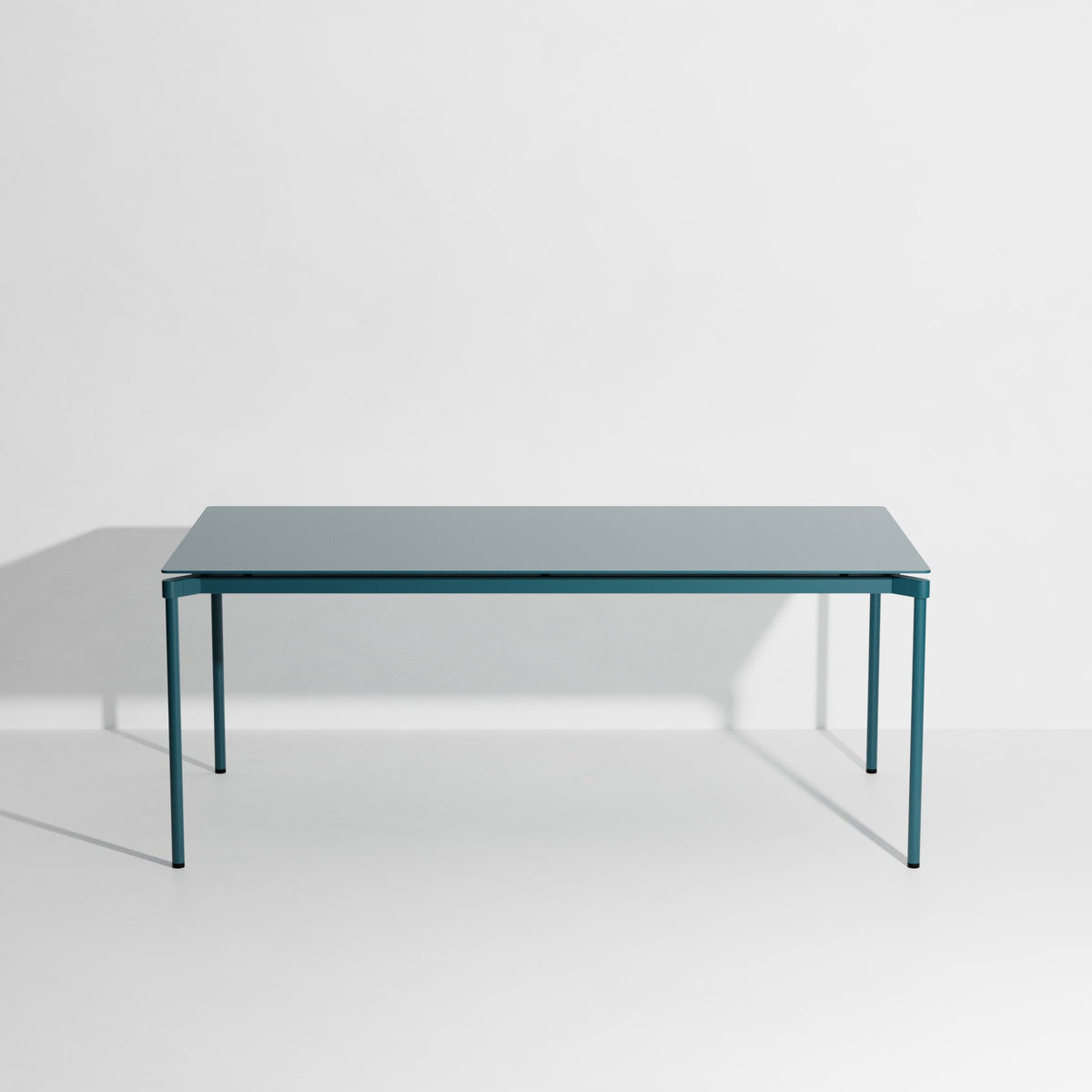 Table rectangulaire L 180 Fromme de Tom Chung - Petite Friture-Bleu Océan-The Woods Gallery